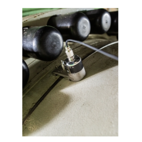 E+H Prosonic Flow W 400 transit time ultrasonic flowmeter installed on an industrial pipeline.