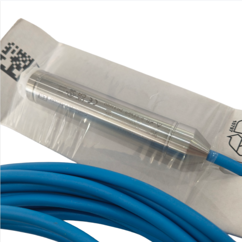Waterpilot FMX11 submersible hydrostatic liquid level transmitter for groundwater wells and drinking water tanks