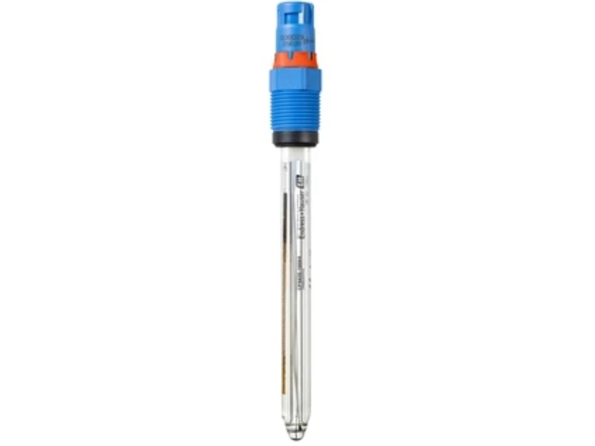 The Endress+Hauser Memosens CPS62E is a digital ORP sensor specifically engineered for high-precision oxidation-reduction potential monitoring in hygienic, bioprocess, and sterile liquid applications. Equipped with Memosens 2.0 digital technology, a poison-resistant reference system with an ion trap, and a CIP/SIP-resistant design, it delivers exceptional measurement stability and contactless data transmission in fermenters and bioreactors.
